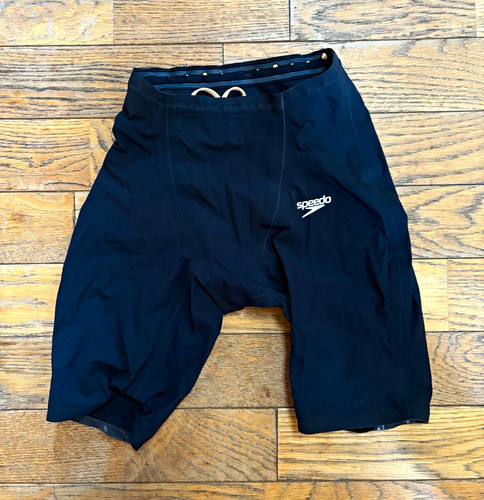 Speedo men size 23 - speedo,